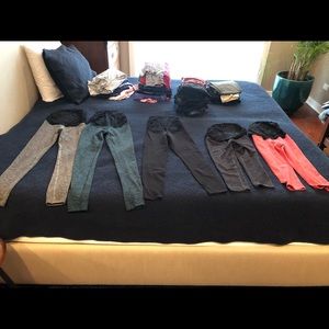 Beyond the bump leggings bundle.